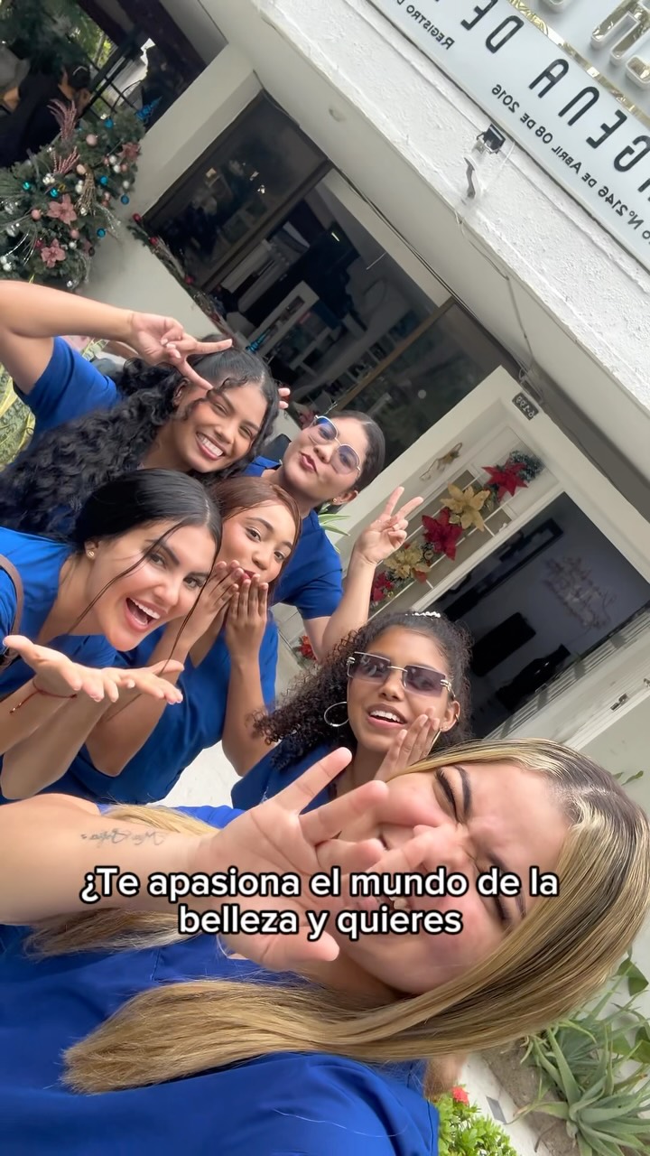 Escuela Estética Cartagena De Indias Facebook ad: El momento perfecto para transformar tu futuro es…