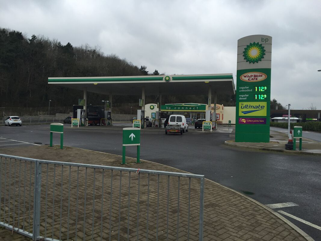 Amalia Blog Facebook ad: Why your car wastes half your petrol (and the fix nobody…