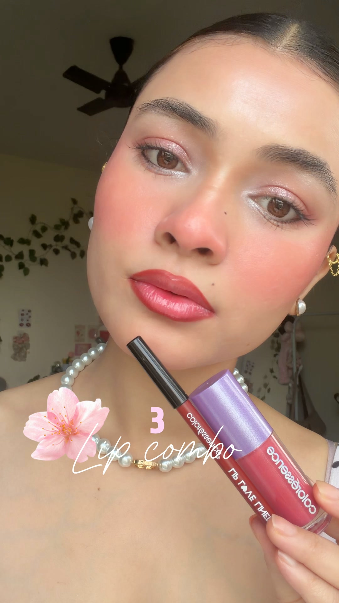 Coloressence Facebook ad: Makeup for Every Mood
