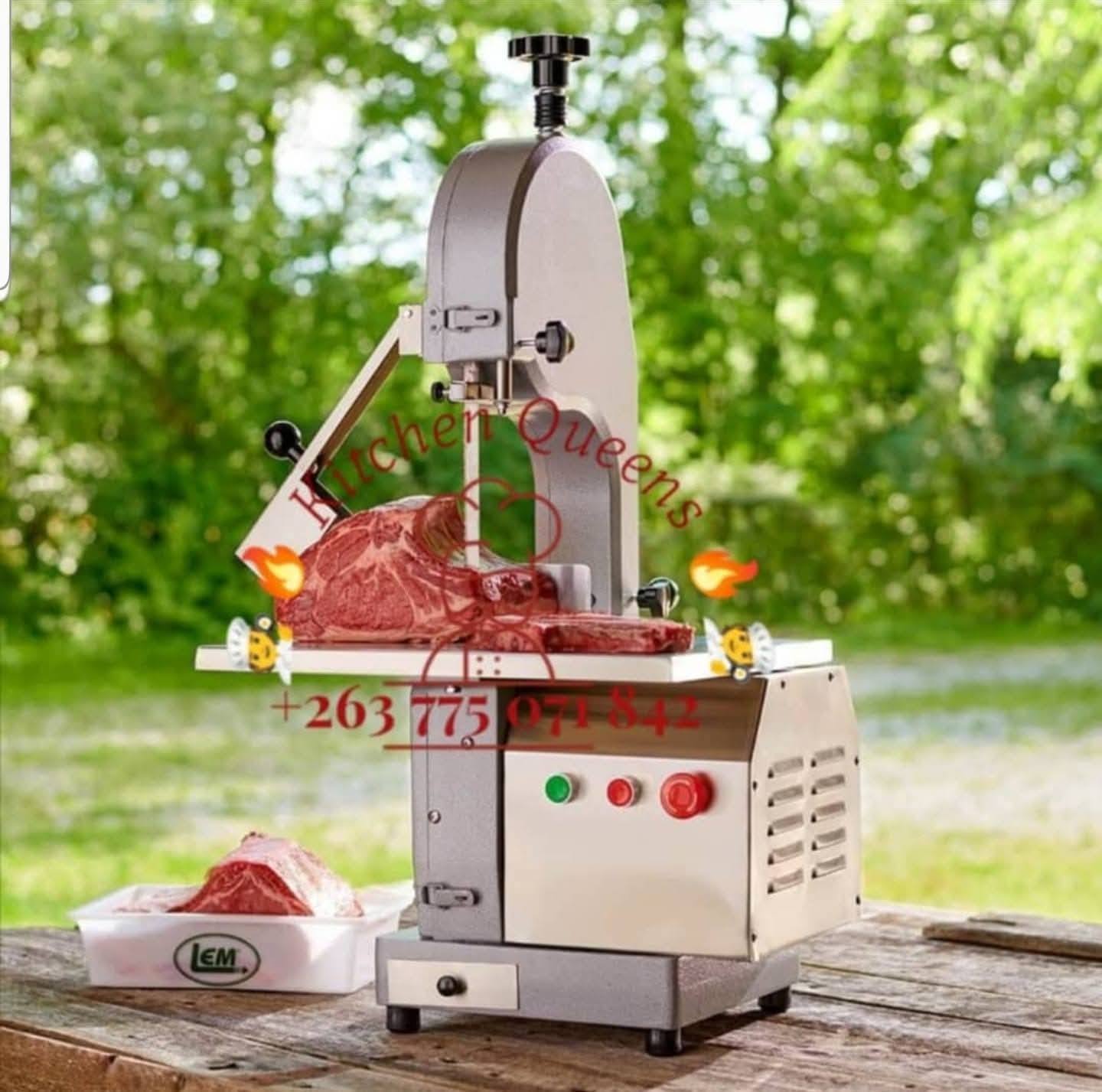 Kitchen Queens Facebook ad