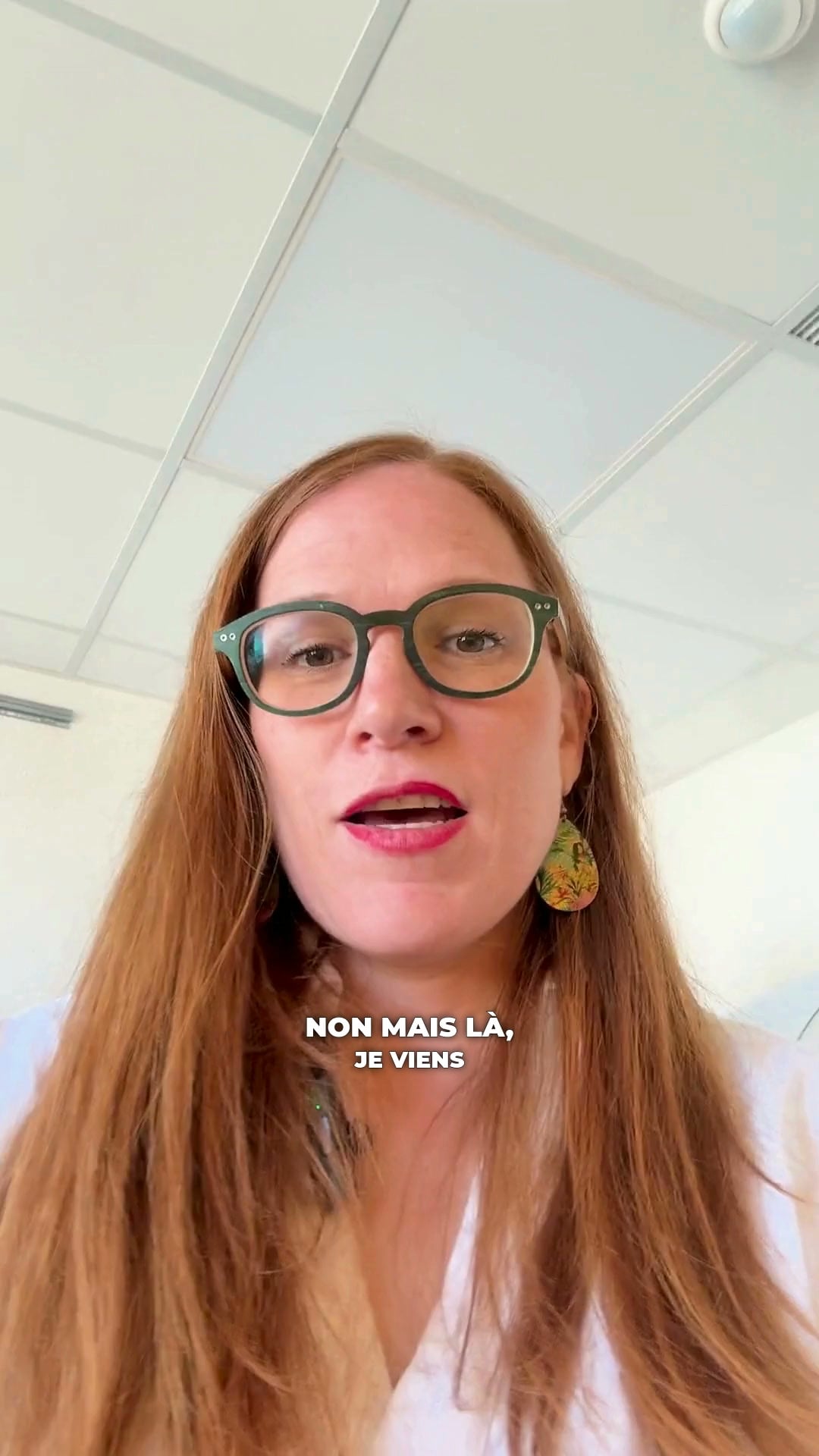 Fizimed Facebook ad: Les fuites, c'est juste pour les grands-mères!: le…