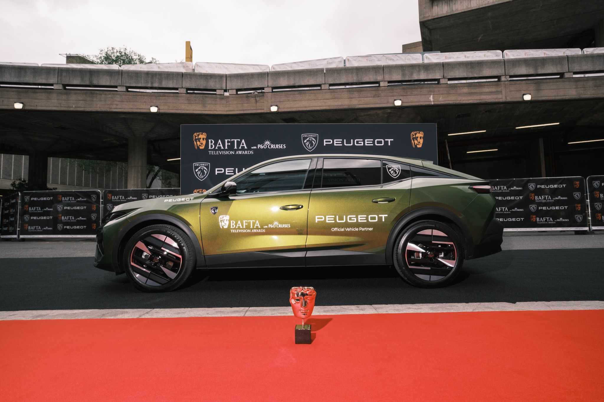 PEUGEOT Facebook ad: The New Peugeot 408 at the BAFTA Television…