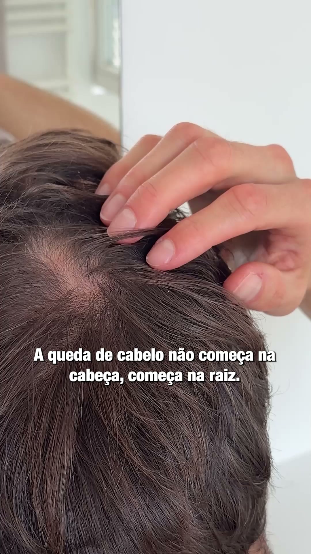 Alpecin Brasil Facebook ad: A queda não começa na cabeça. Começa na raiz.