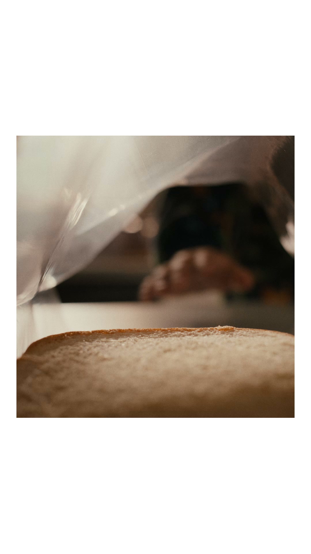 Sara Lee Bread Facebook ad from Aug 20, 2026