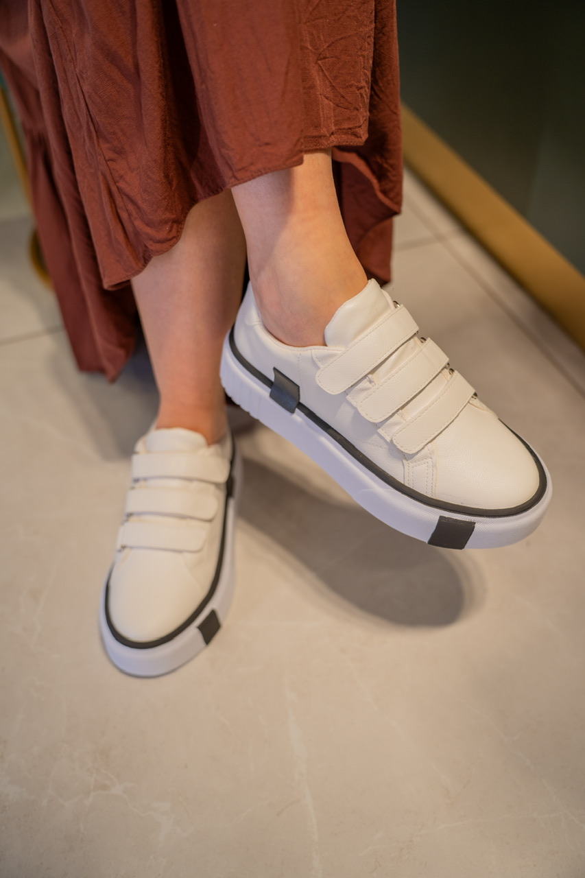 Belici Shoes Facebook ad from Nov 19, 2025