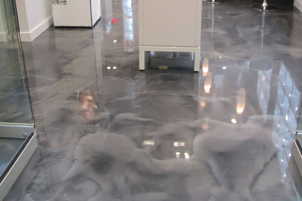 G&C Epoxy Floors Facebook ad: Epoxy, Full flake and Polyaspartic.