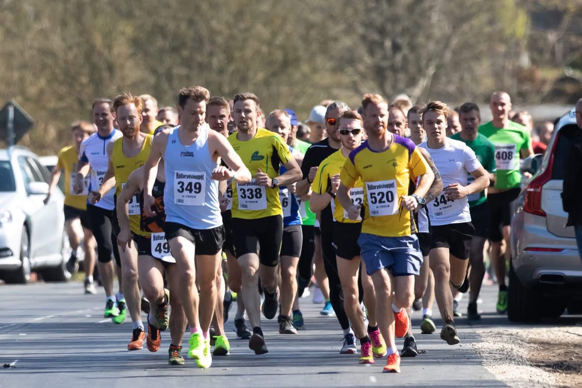 Hallarydsloppet Facebook ad: Hallarydsloppet 6 april 2026