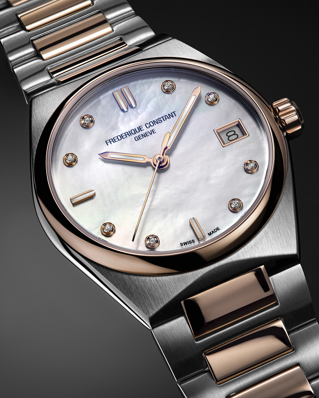 Frederique Constant Italy Facebook ad: Scopri l’eleganza senza tempo di Highlife Ladies Quartz.