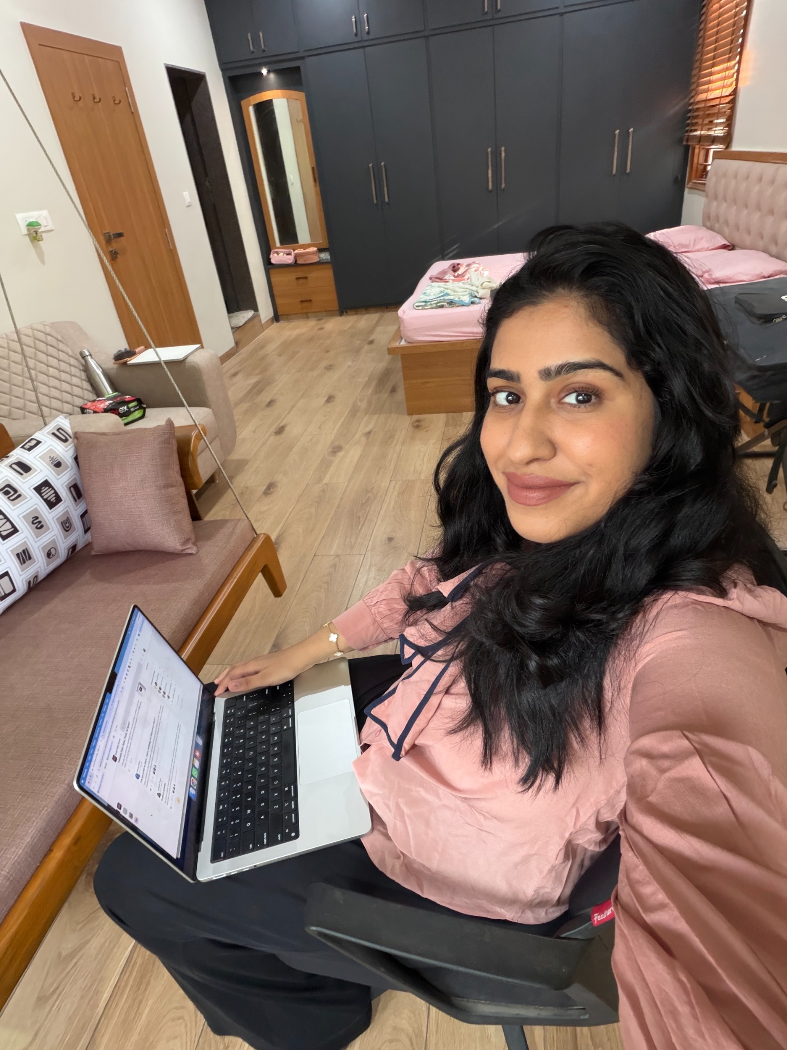 Roota Mittal Live Facebook ad