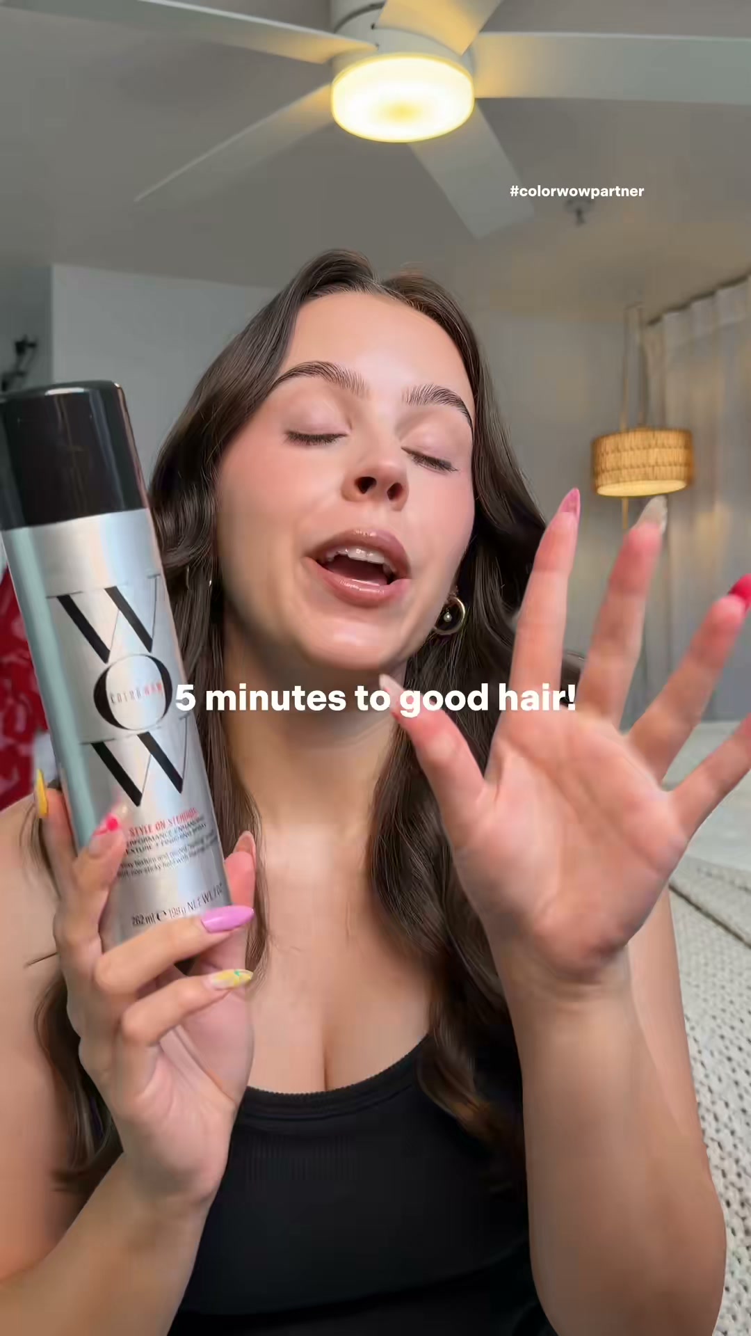 Color Wow Facebook ad: Instant Texture & Volume