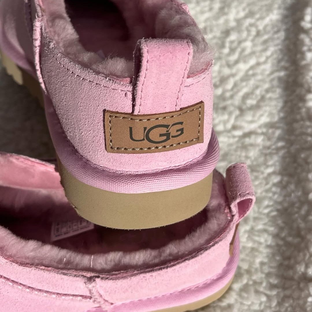 UGG Facebook ad