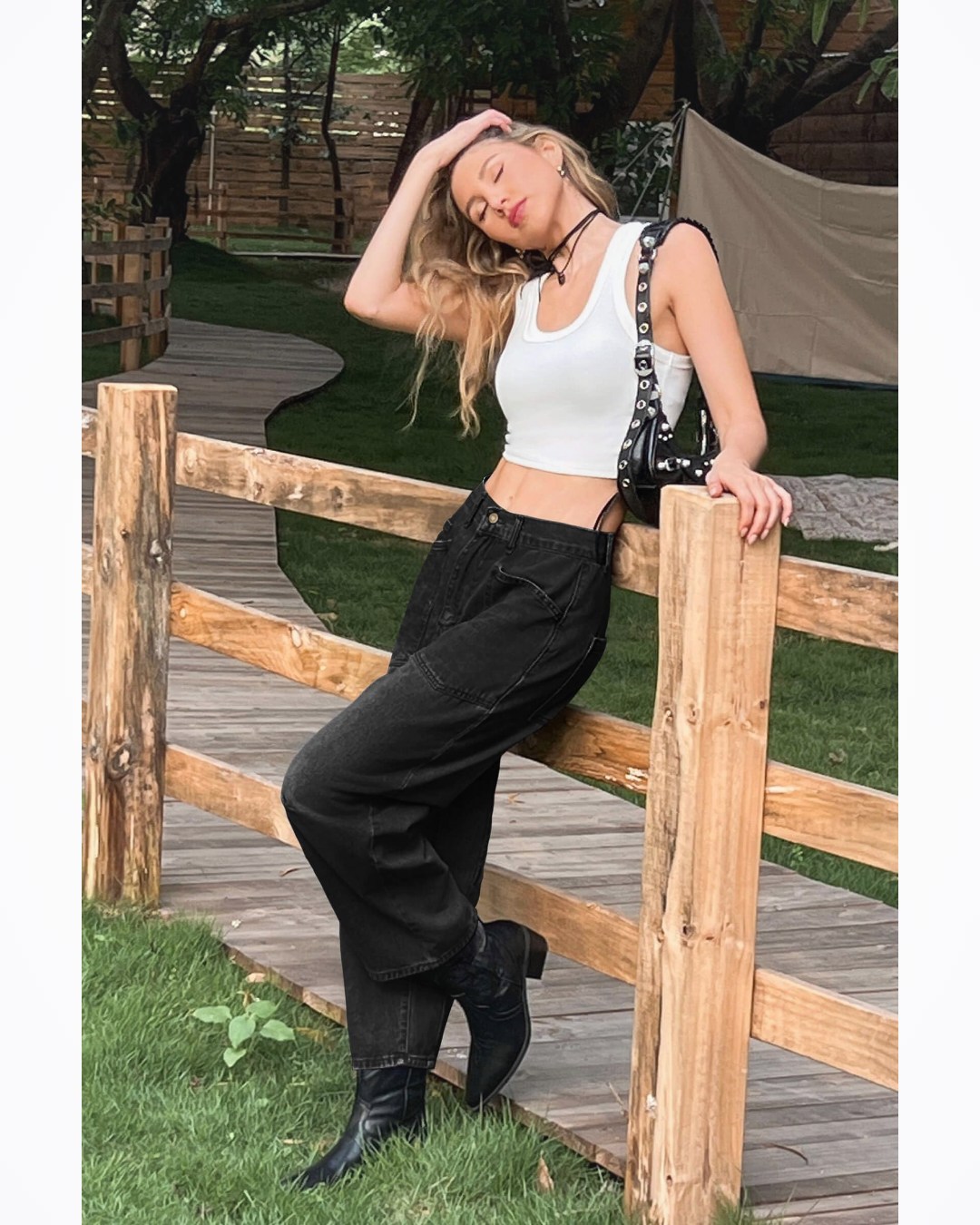 Amazon.com Facebook ad