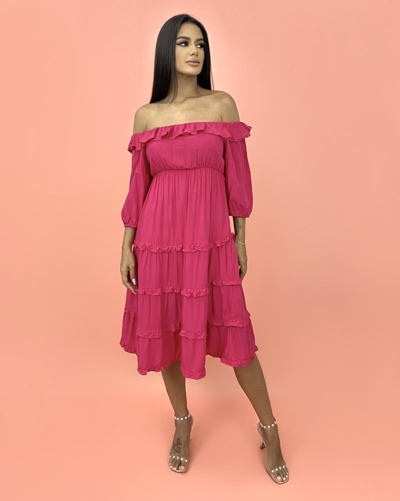Closet RC Facebook ad: Vestidos Exclusivos com até 70% OFF e Frete…