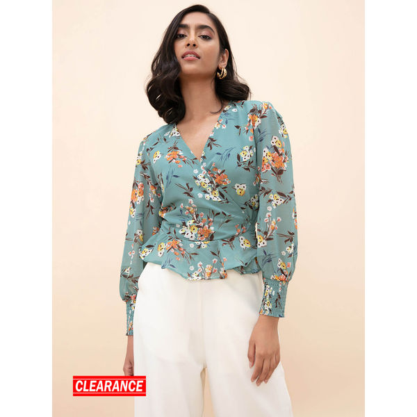 Nykaa Fashion Facebook ad: ๐๐ฅ๐จ๐ฐ ๐ฎ๐ฉ ๐ฒ๐จ๐ฎ๐ซ ๐ฐ๐๐ซ๐๐ซ๐จ๐๐ ๐ฐ๐ข๐ญ๐กโฆ