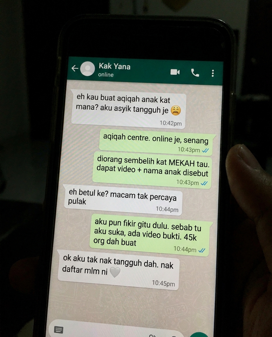 AqiqahCentre.com Facebook ad: video + sijil kayu + keychain custom