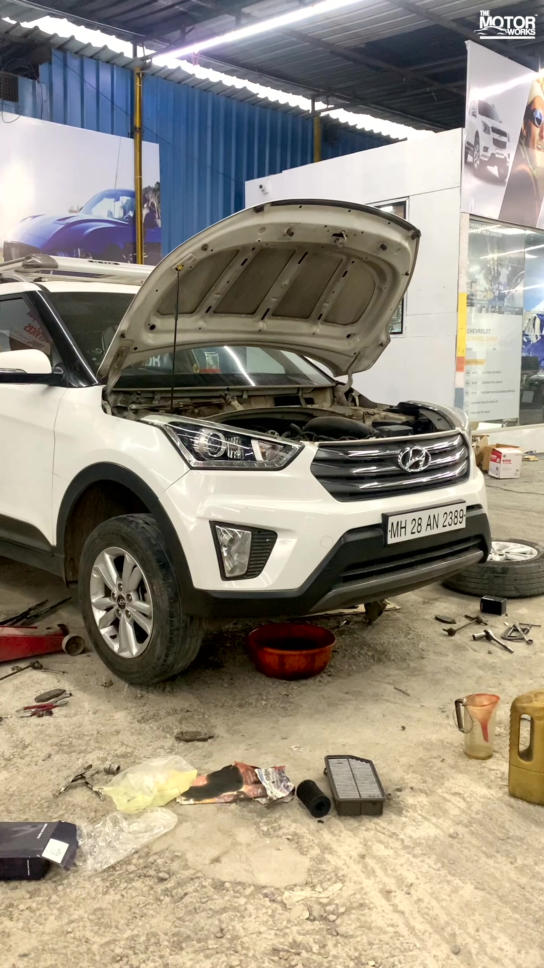 THE MOTOR WORKS Facebook ad: Best Car Servicing in Pune by Expert Technicians