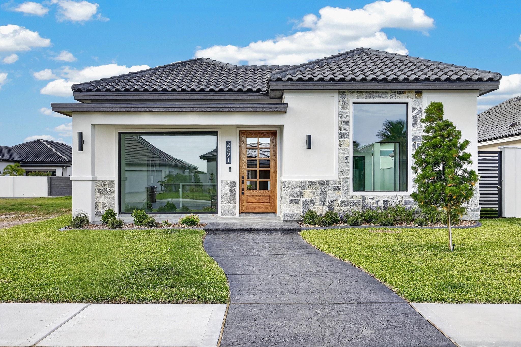 Carolina Custom Homes Facebook ad