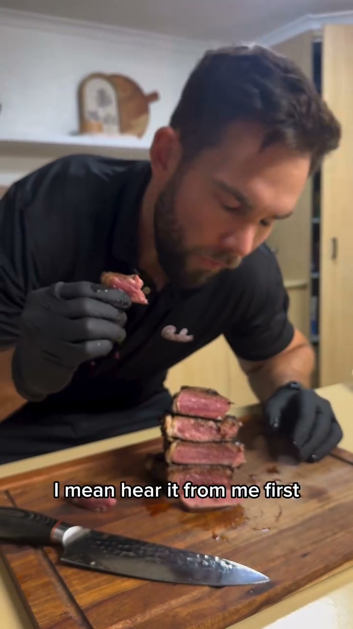 Michael the Meat Master Facebook ad: Free $150 Chef's Knife in Your First Box