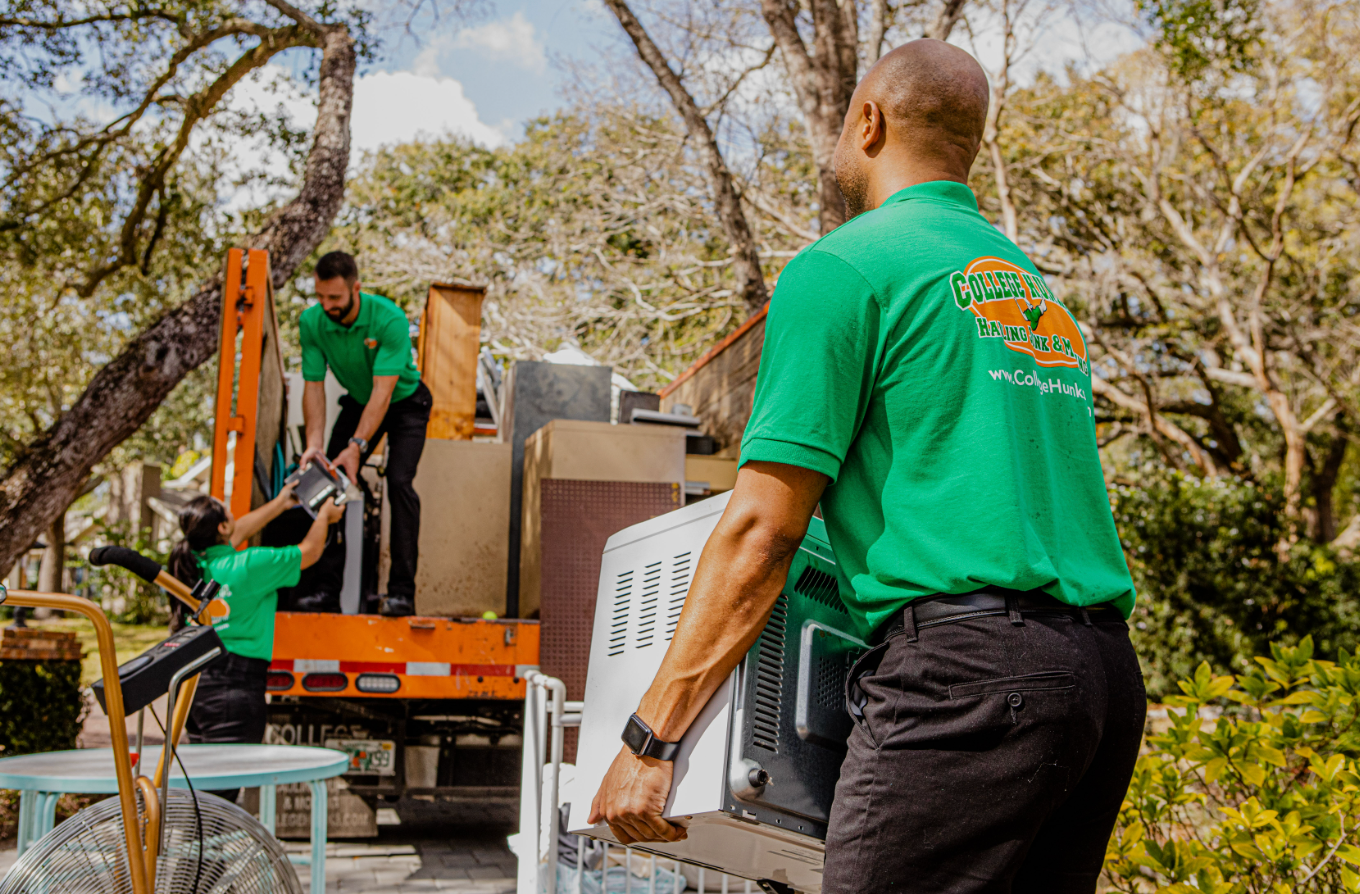 College Hunks Hauling Junk and Moving Bucks County Facebook ad