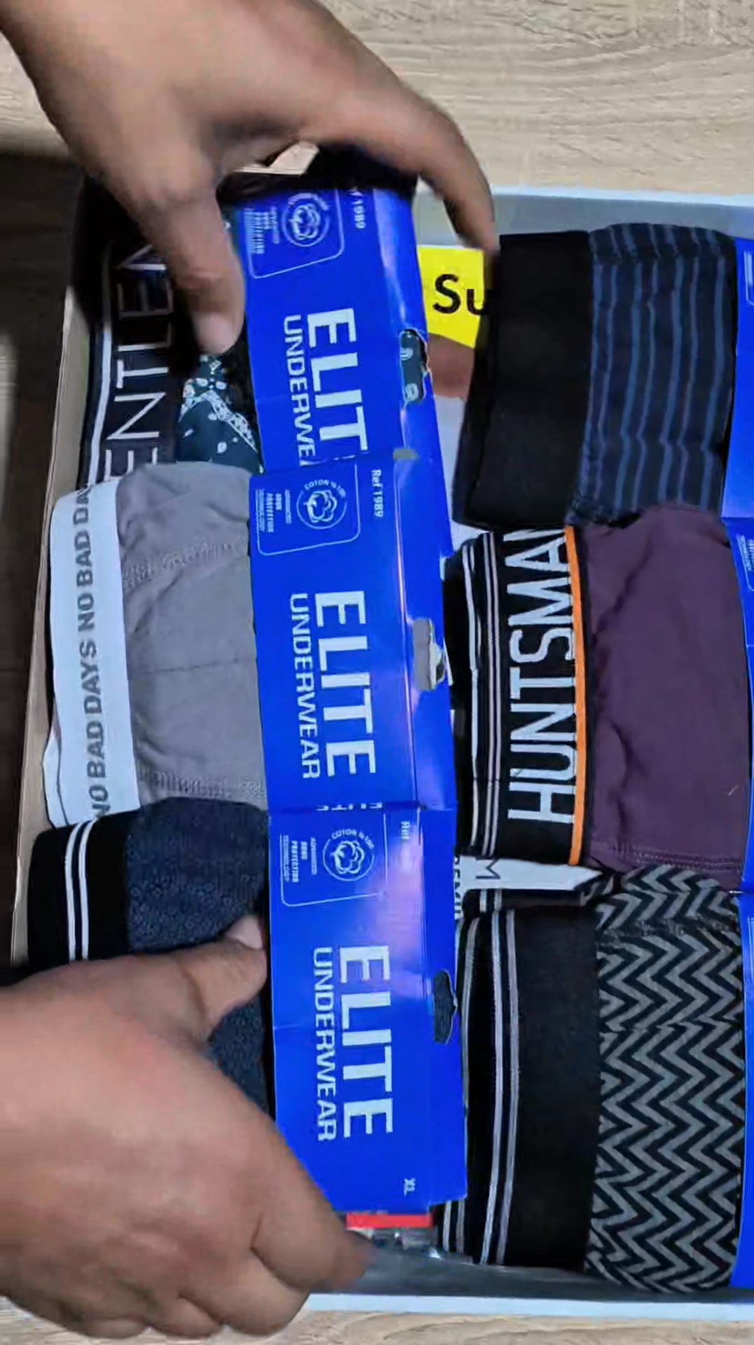 Cotton Pack Facebook ad: باقة ملابس بسعر promotion