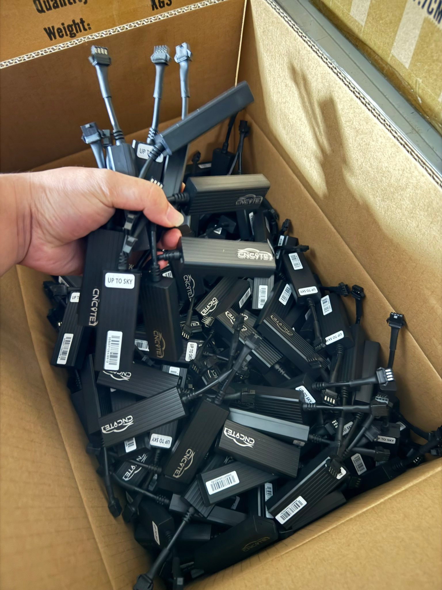 Gps tracker factory Facebook ad: Large quantity GPS trackers continue to be sent…