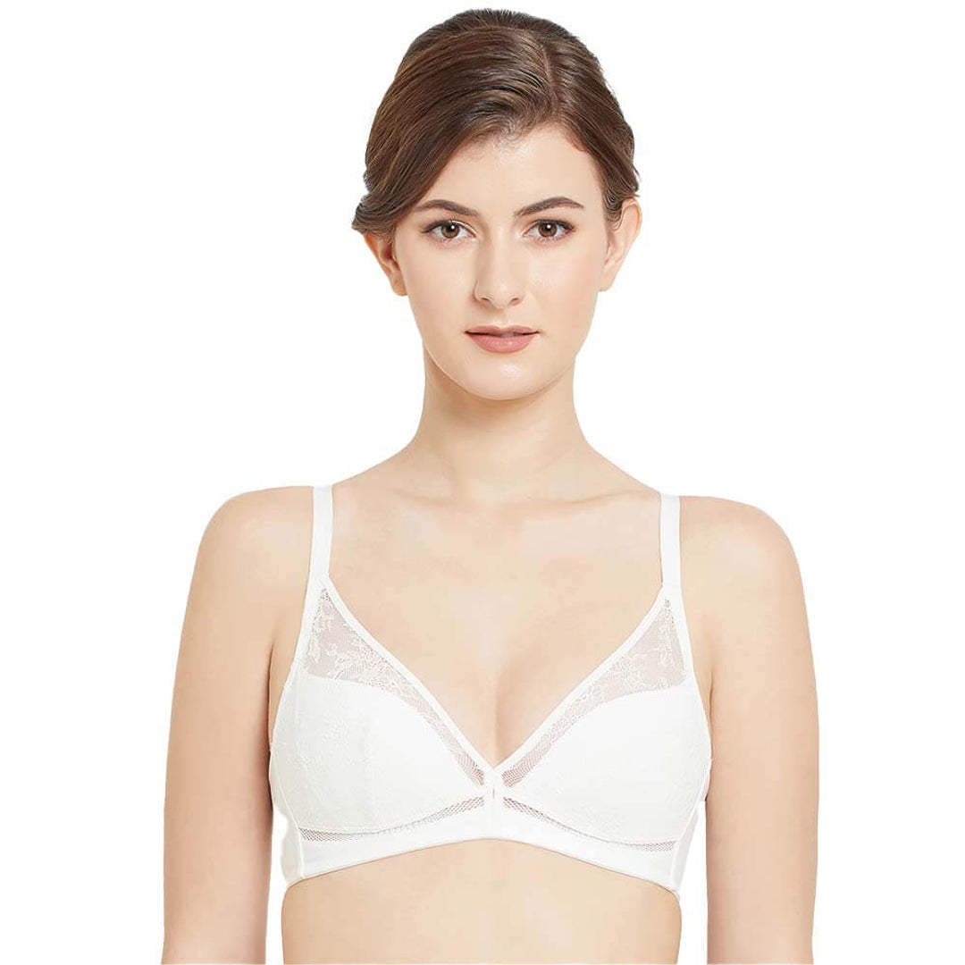 Wacoal India Facebook ad: Wacoal Lingerie Fest'26