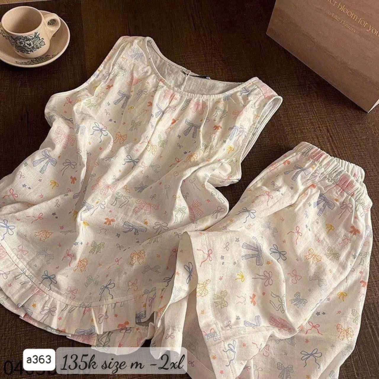 Totochan Clothes Facebook ad