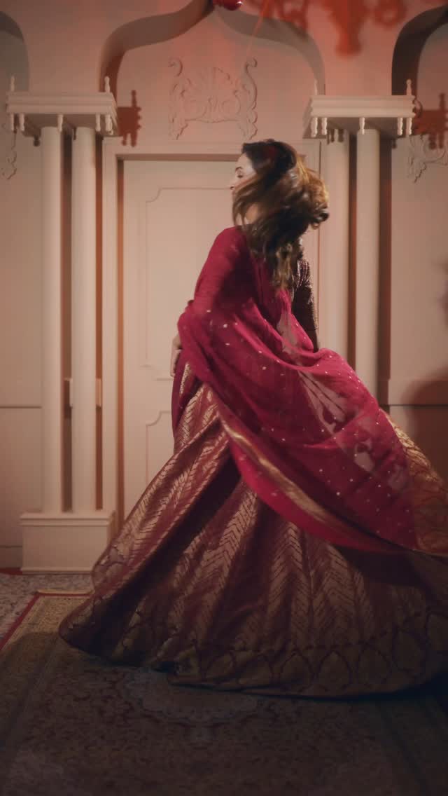 Eleni Facebook ad: Our latest Bride & Groom Collection has arrived!