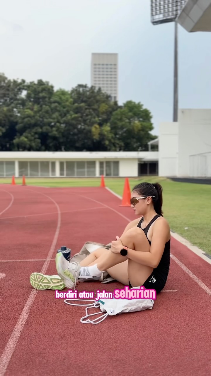 Spenco a foot health products for reducing pain and increase mobility Facebook ad: Kaki juga perlu diajak dengerin