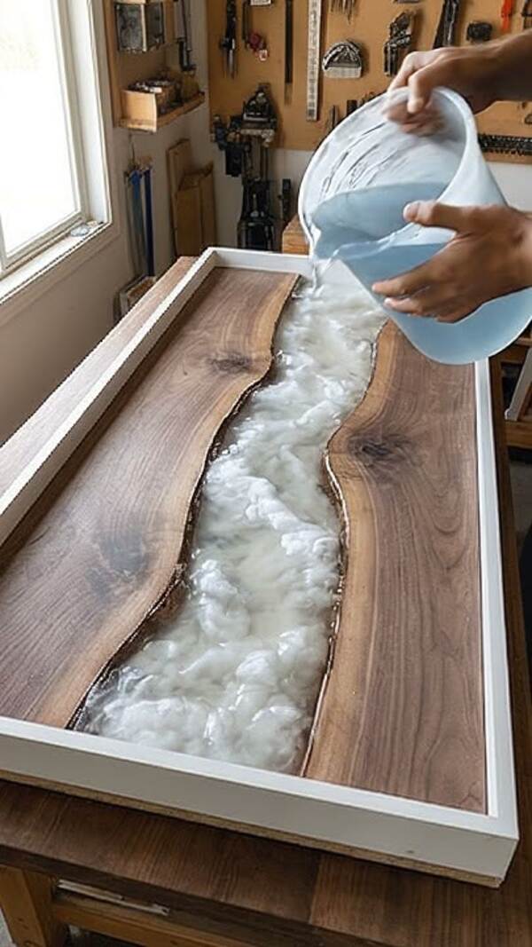 Epoxy Resin Art  Facebook ad