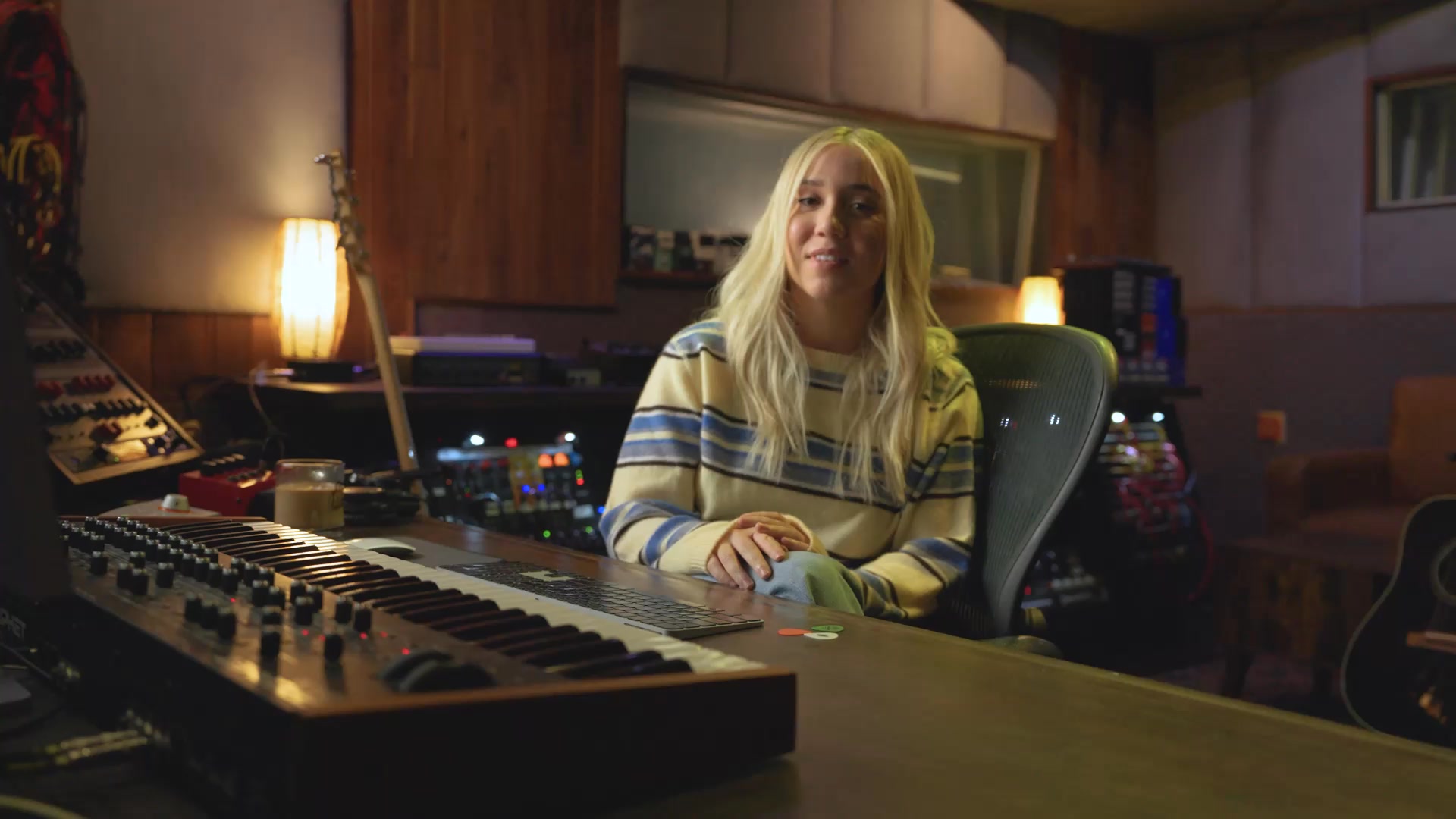Avid Pro Tools Facebook ad: Pro Tools (feat. Splice)