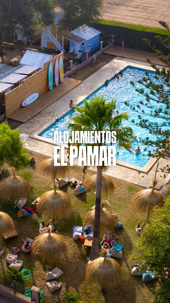 Kampaoh Facebook ad: ¿Con cuál te quedas?
