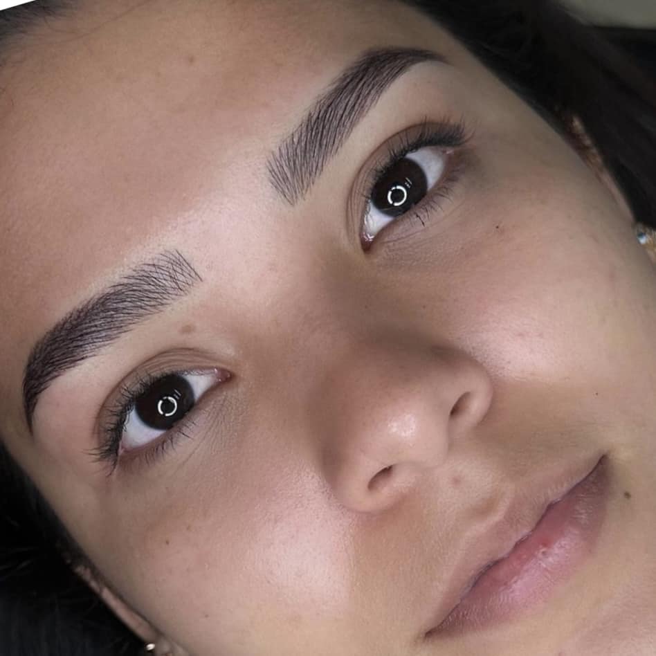 BeautyLand Celaya Facebook ad: ¡Descubre la magia éste verano con unas 𝐜𝐞𝐣𝐚𝐬…