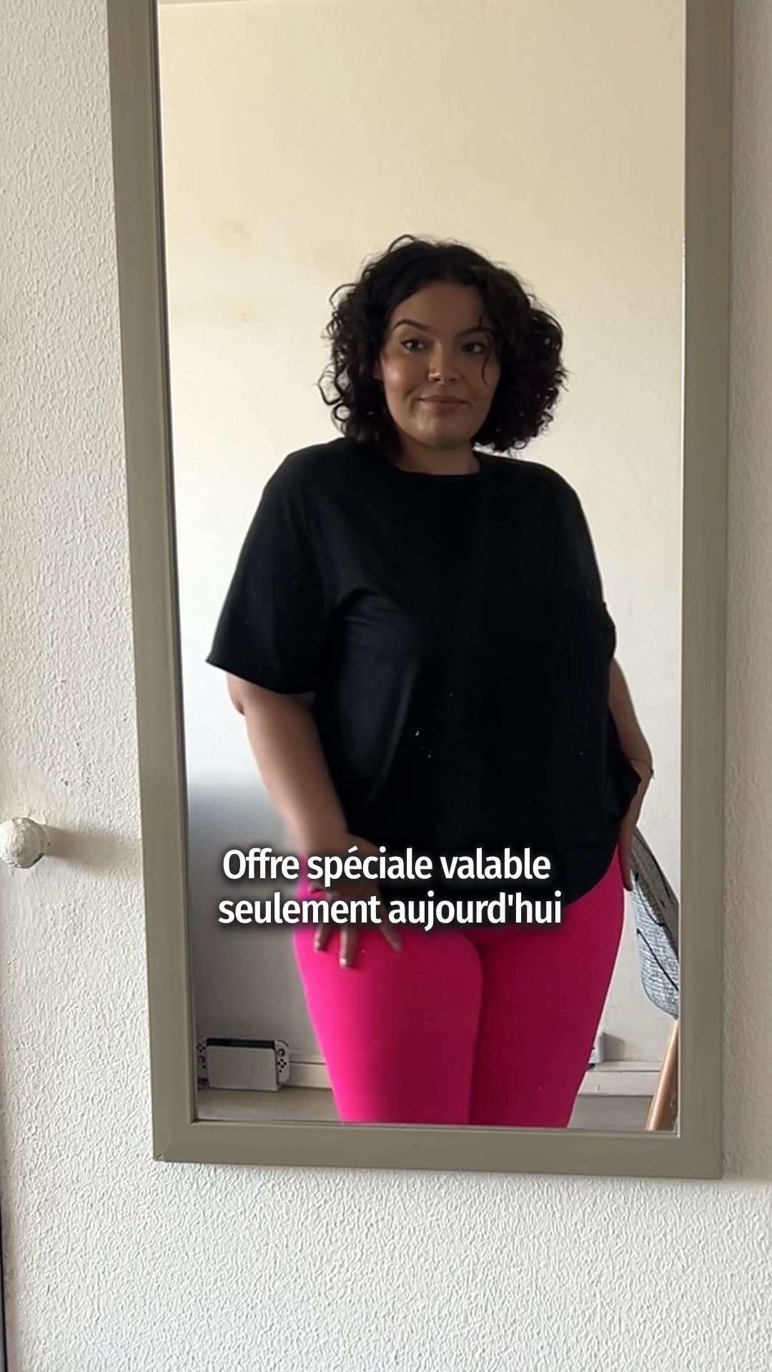 Luveon Facebook ad: Legging 3D Luveon - Dernière chance 1+1