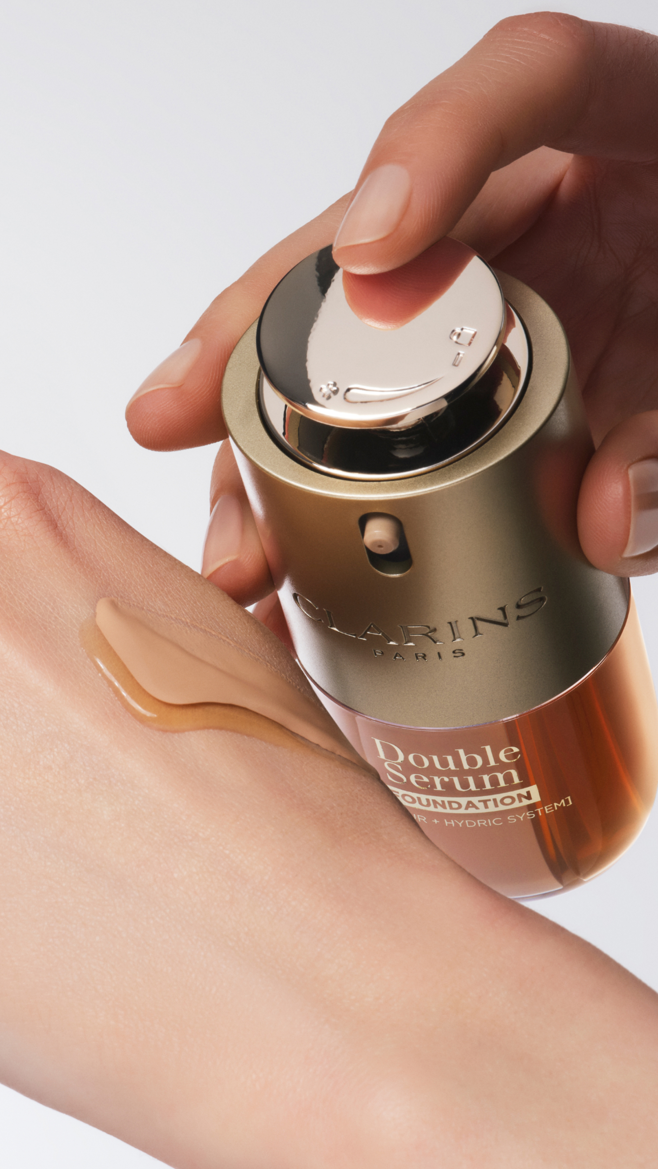 Clarins Facebook ad from Feb 25, 2026