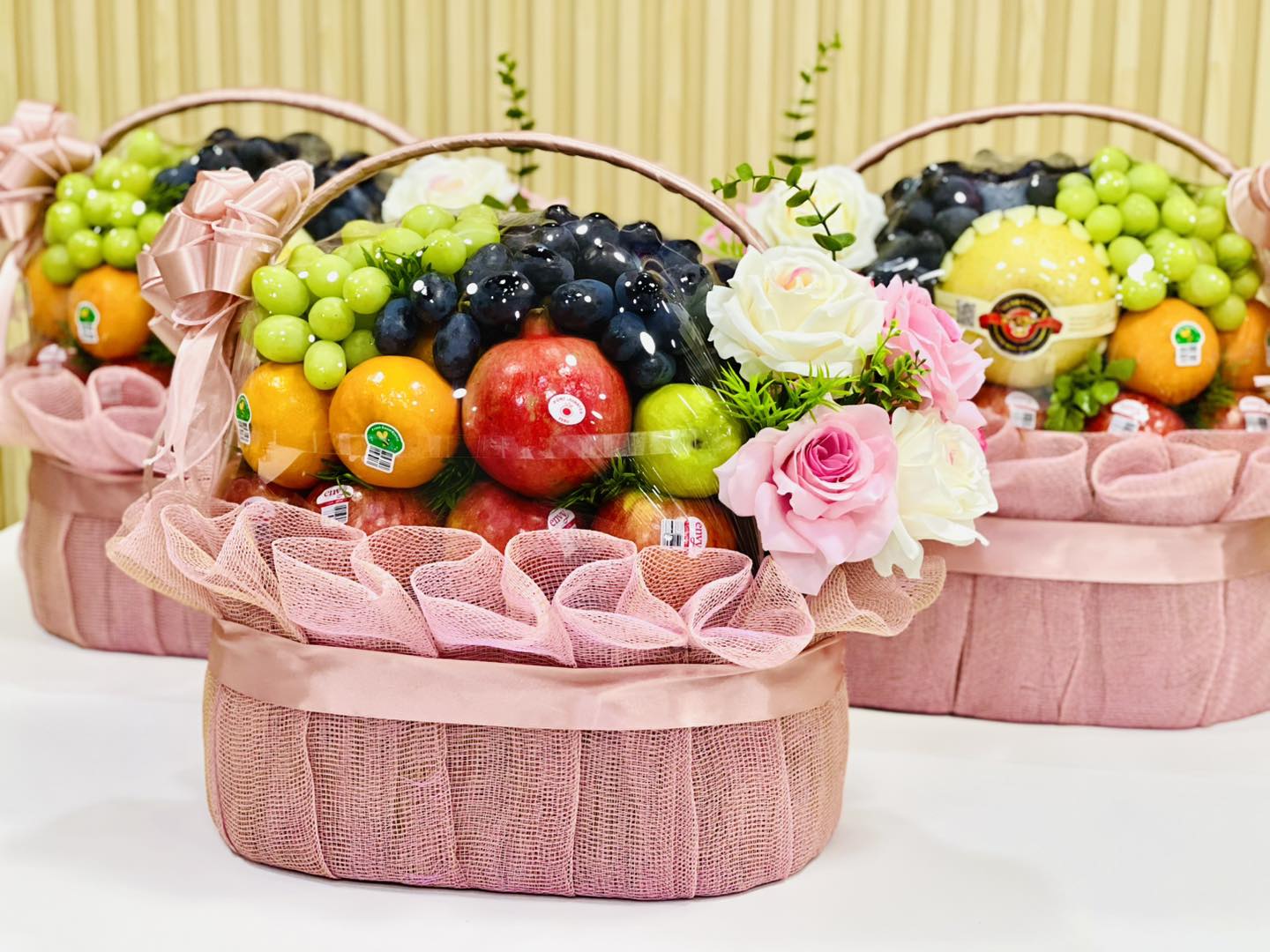 The Fruit Basket ហាងរៀបចំកន្រ្តកផ្លែឈើ Facebook ad: មានទទួលរៀបចំកន្រ្តកផ្លែឈើសុខភាព…
