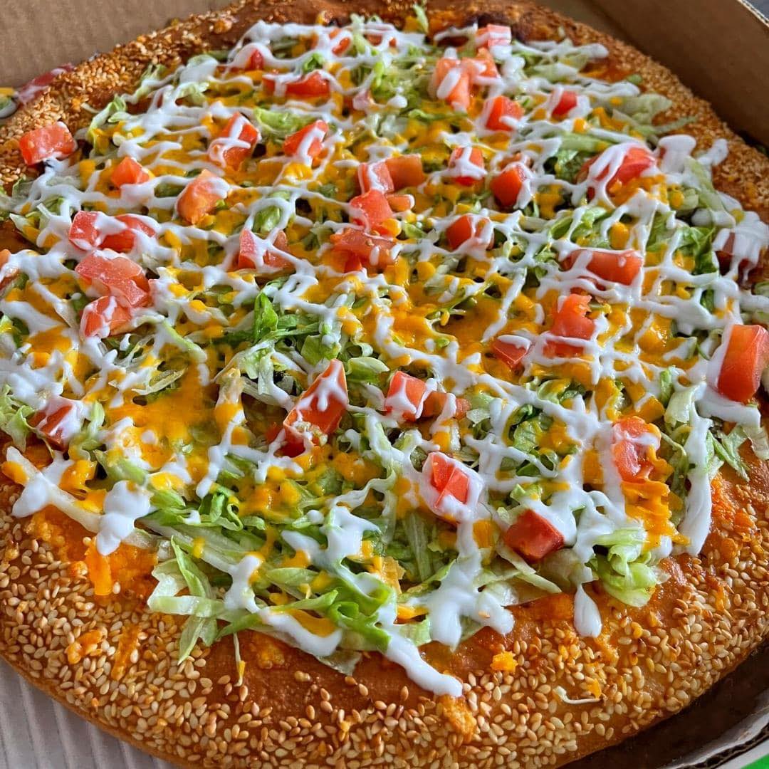 Red Swan Pizza - Leduc Facebook ad: Red swan prides itself on excellent service, quality…