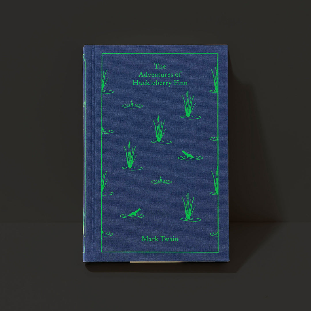 Penguin Books Facebook ad: DISCOVER THE SERIES EVERYONE IS OBSESSED WITH!
