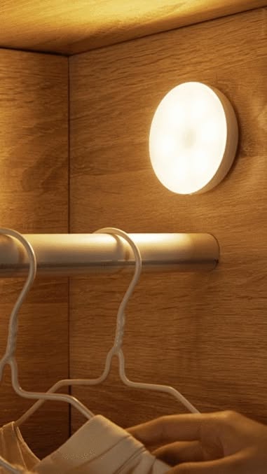 Creative.Lighting Facebook ad