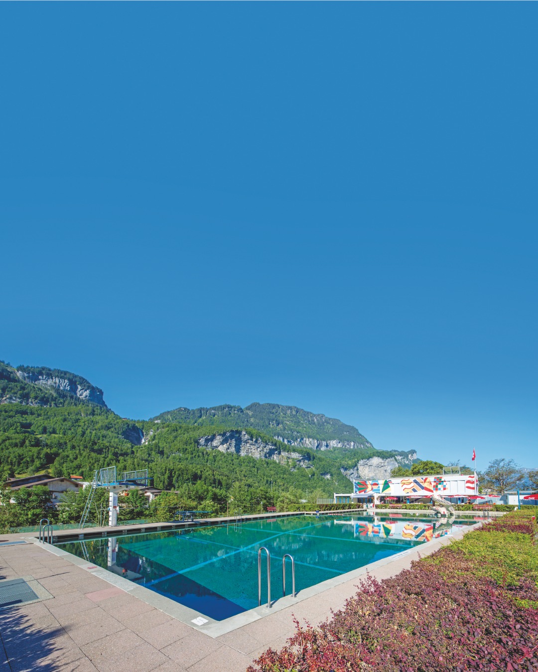 BBO Bank Brienz Oberhasli AG Facebook ad: Sommer, Sonne und Badespass!
