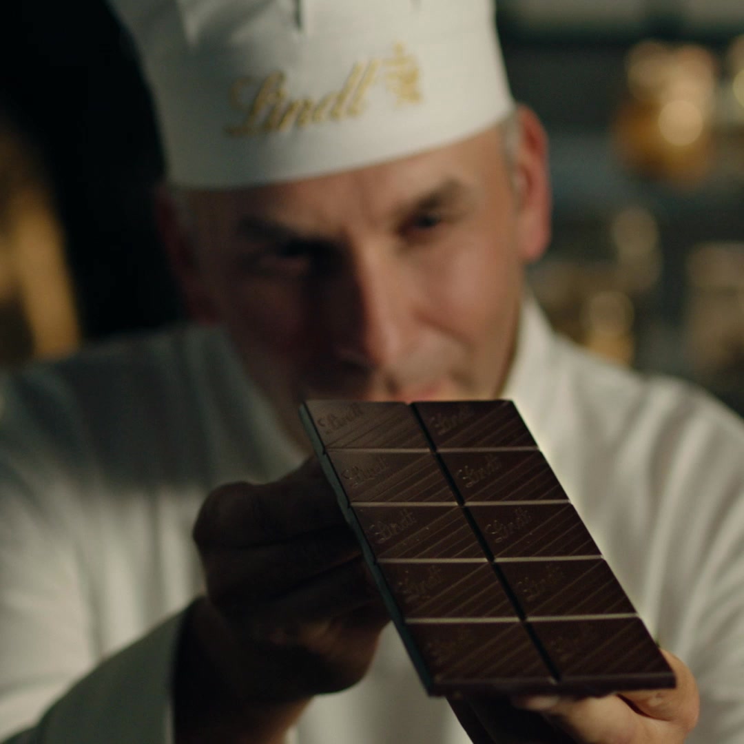 Lindt Facebook ad: EXCELLENCE