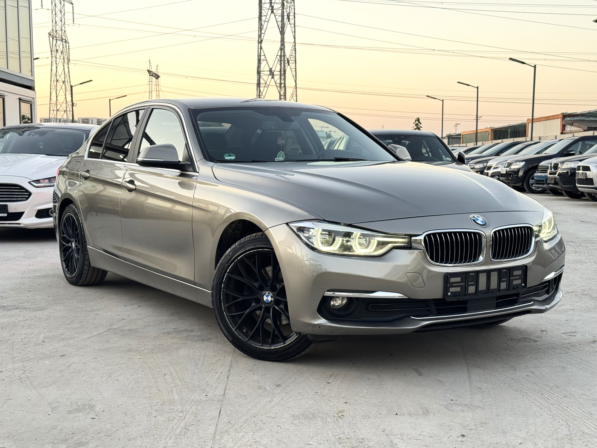 West Auto Cars Facebook ad
