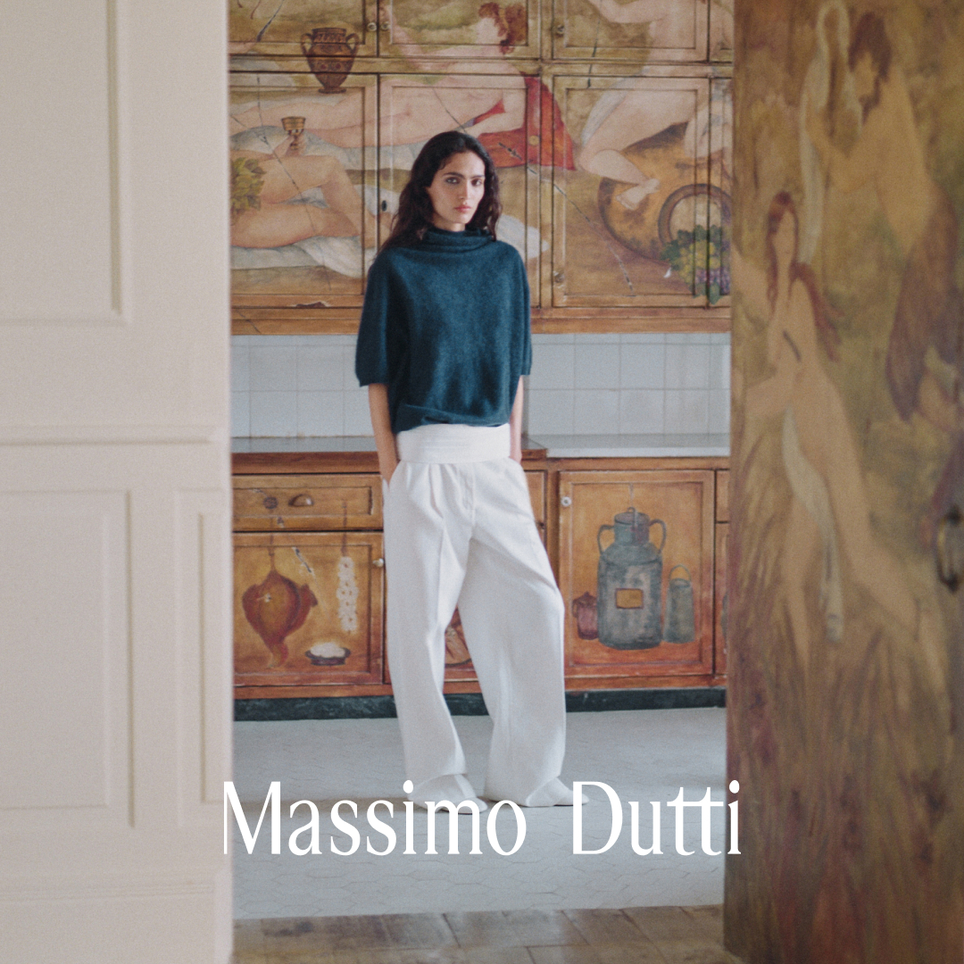 Massimo Dutti Facebook ad: NEW IN