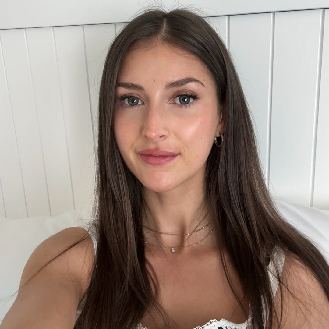Freya Williams Facebook ad
