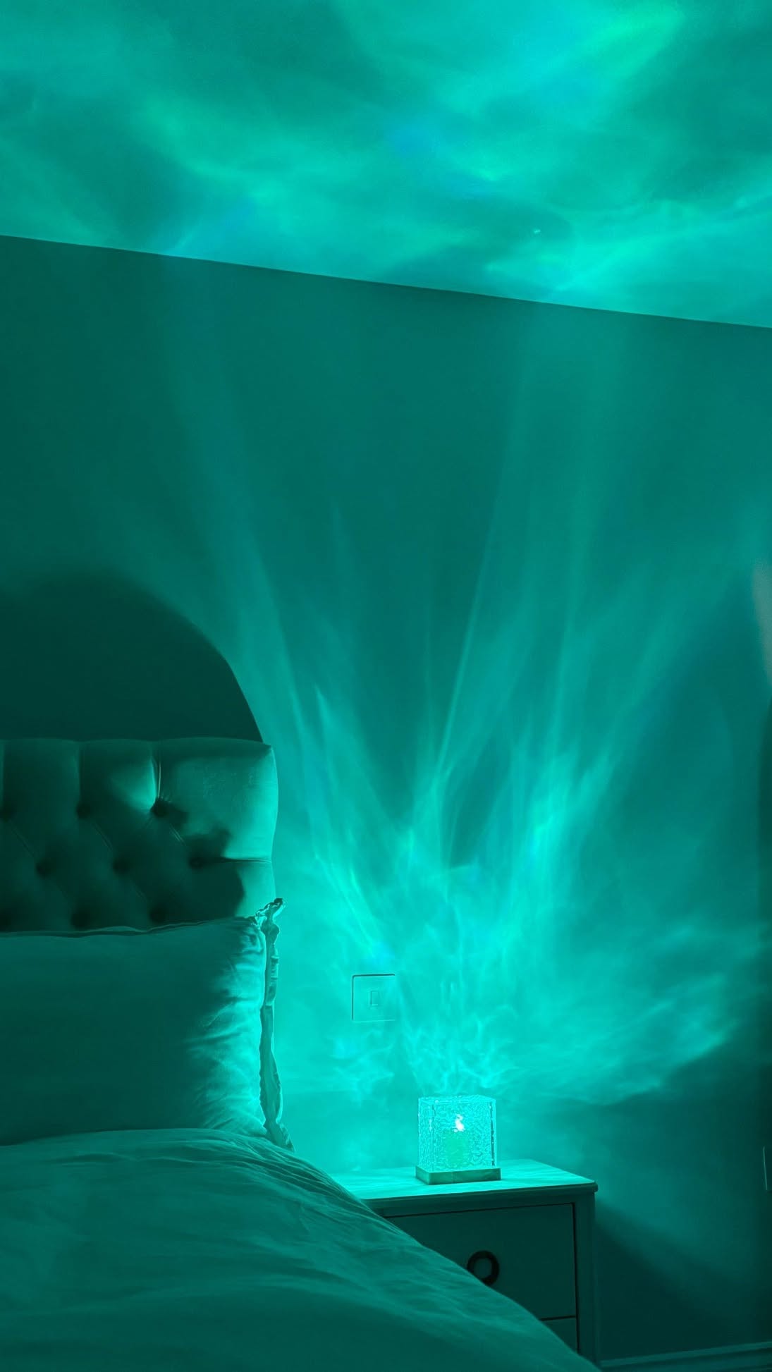 Creative.Lighting Facebook ad