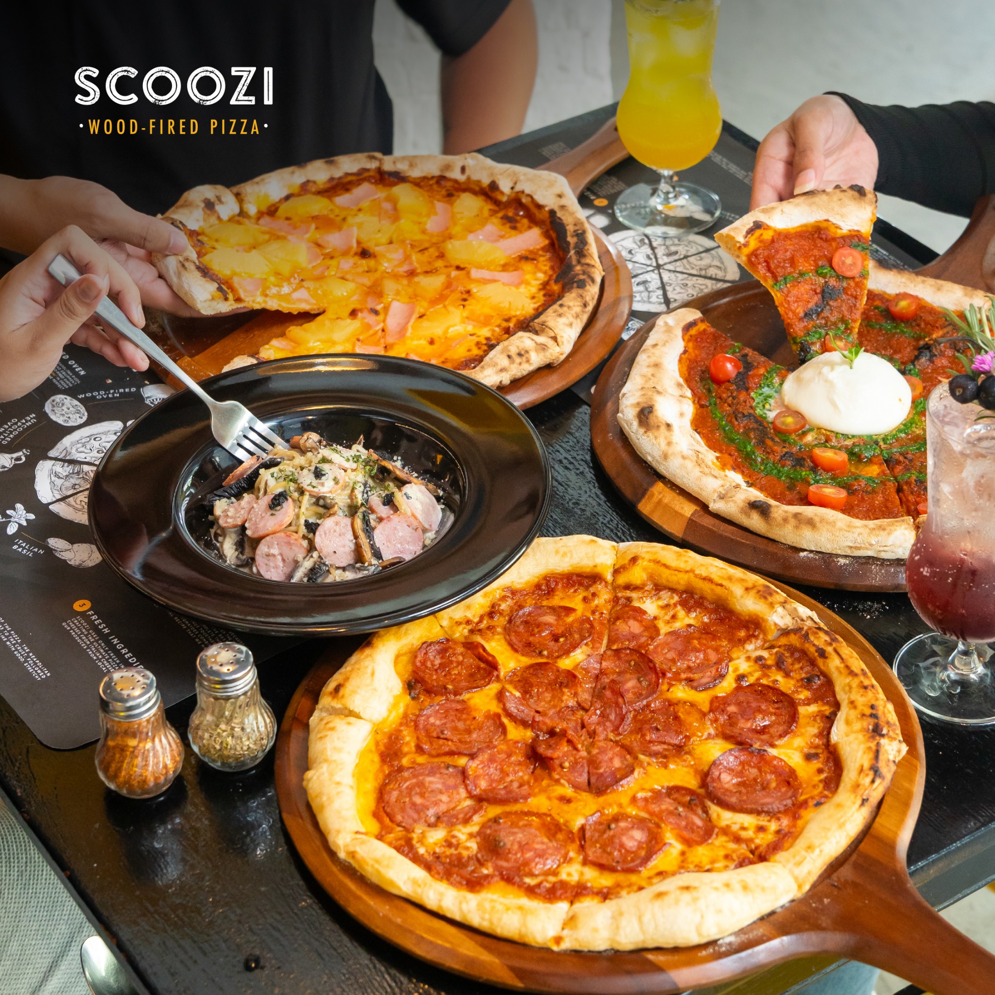 Scoozi Wood-Fired Pizza Facebook ad: Hey Pizza & Pasta Lovers!
