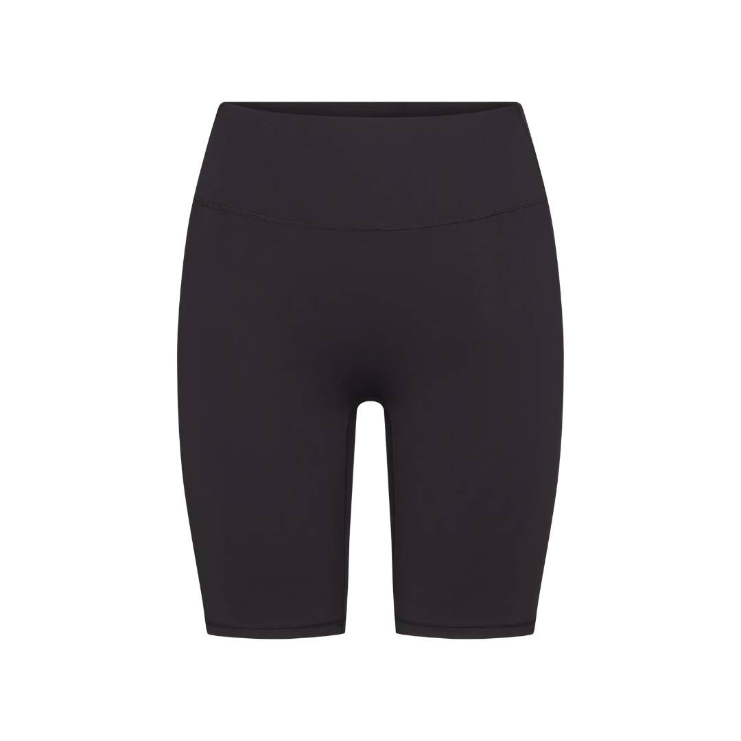 SKIMS Facebook ad: Designed to sculpt, engineered to perform.