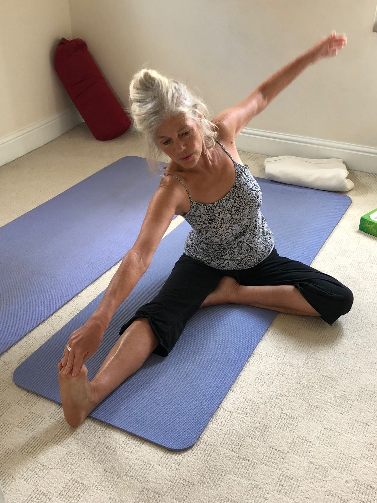 Emma Thompson Facebook ad