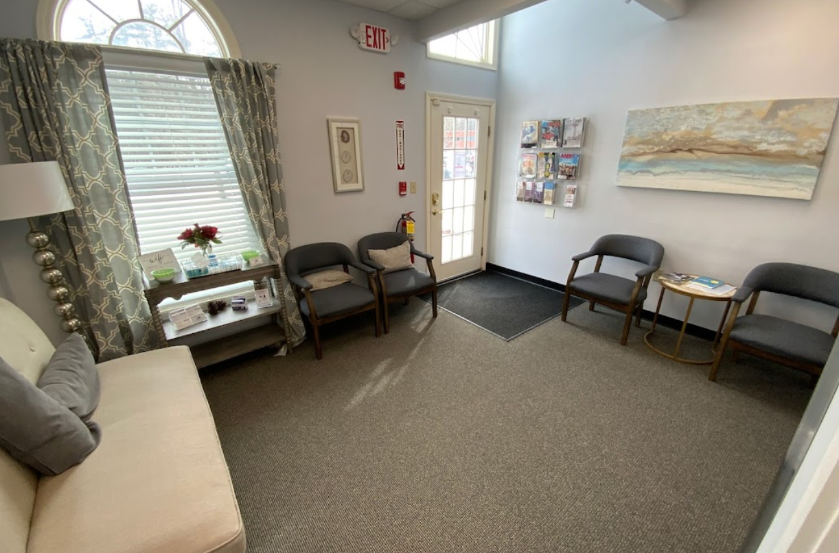 Associates in Podiatry Facebook ad: Associates in Podiatry Bedford NH