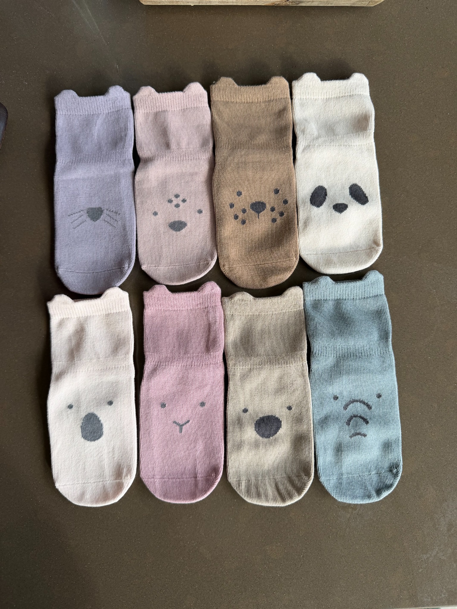 Little Yoga Socks Facebook ad